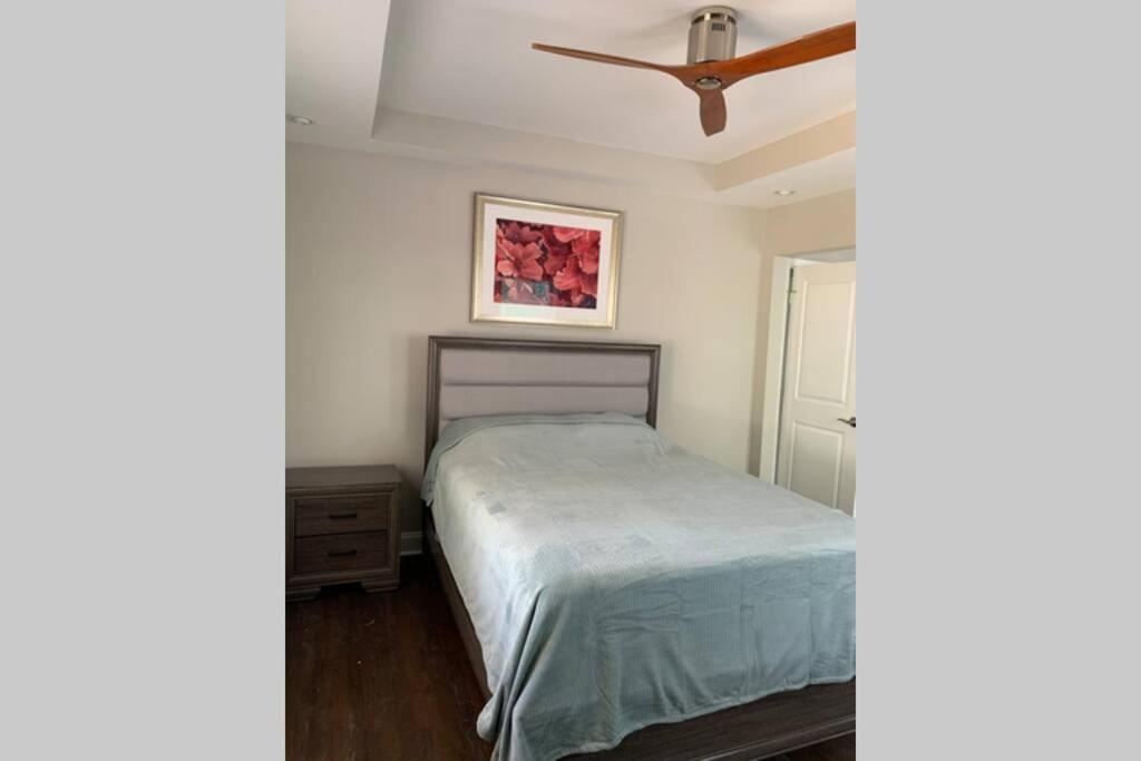 Modern Home:3 Bedroom;2.5 Bath Near M-Benz Stadium アトランタ エクステリア 写真